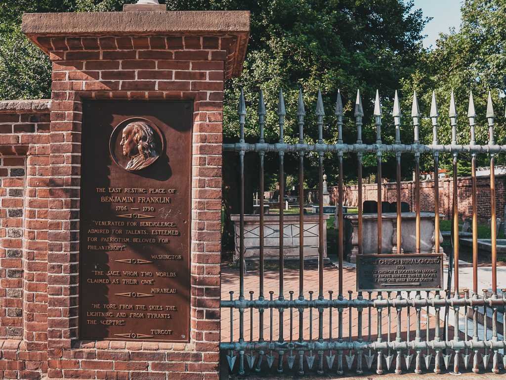 Ben Franklin grave site at Christ Church in Philadelphia
