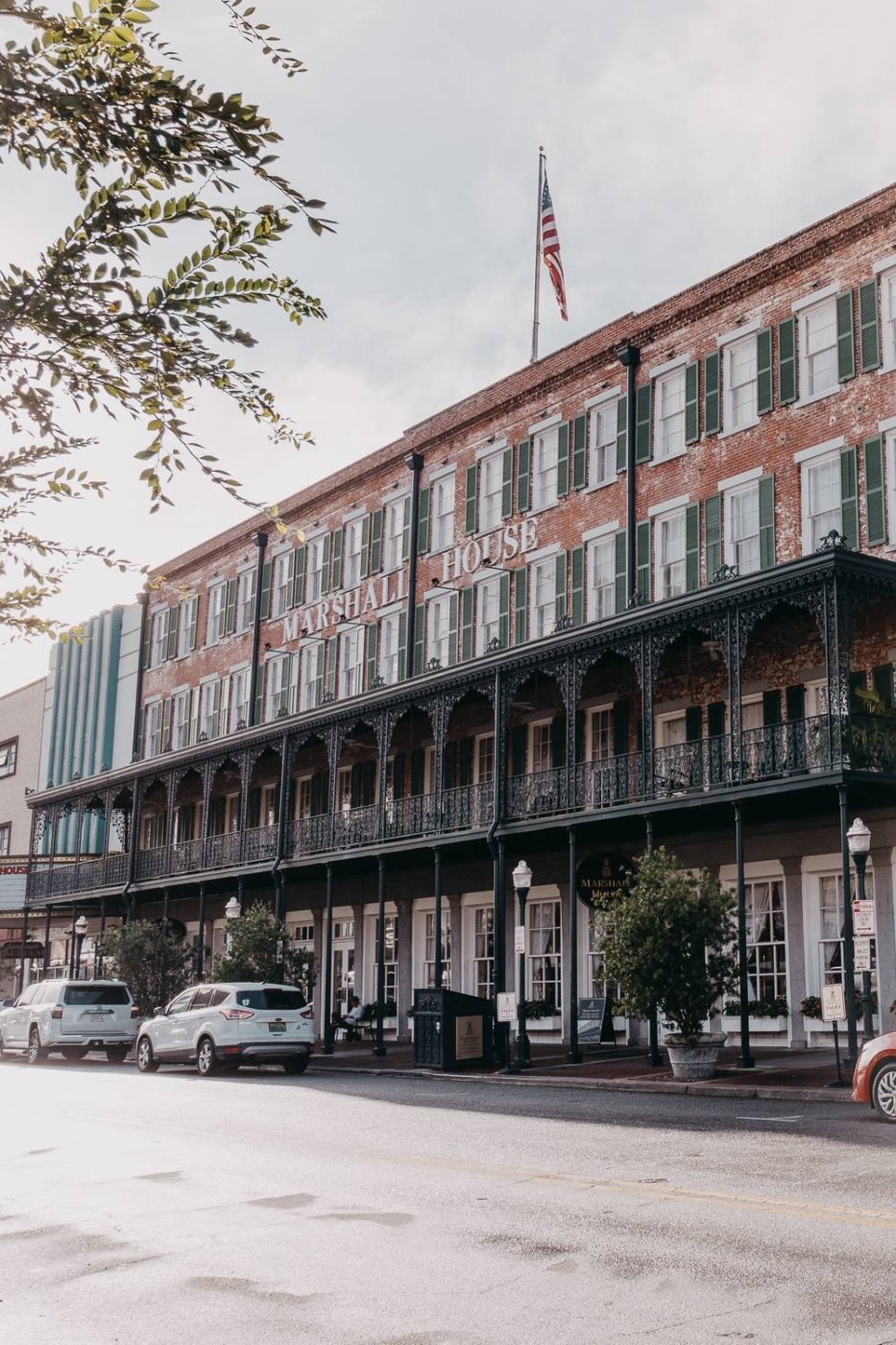 View of Marshall House hotel from Broughton St in Savannah