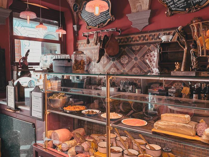 Interior of La Prosciutteria in Florence